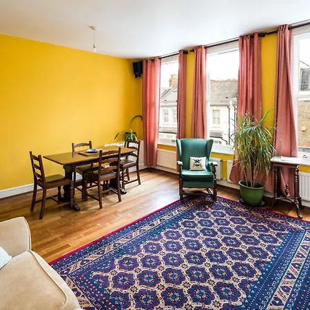 Elegant And Peaceful 2Bd Apt - Barons Court/Londres Extérieur photo